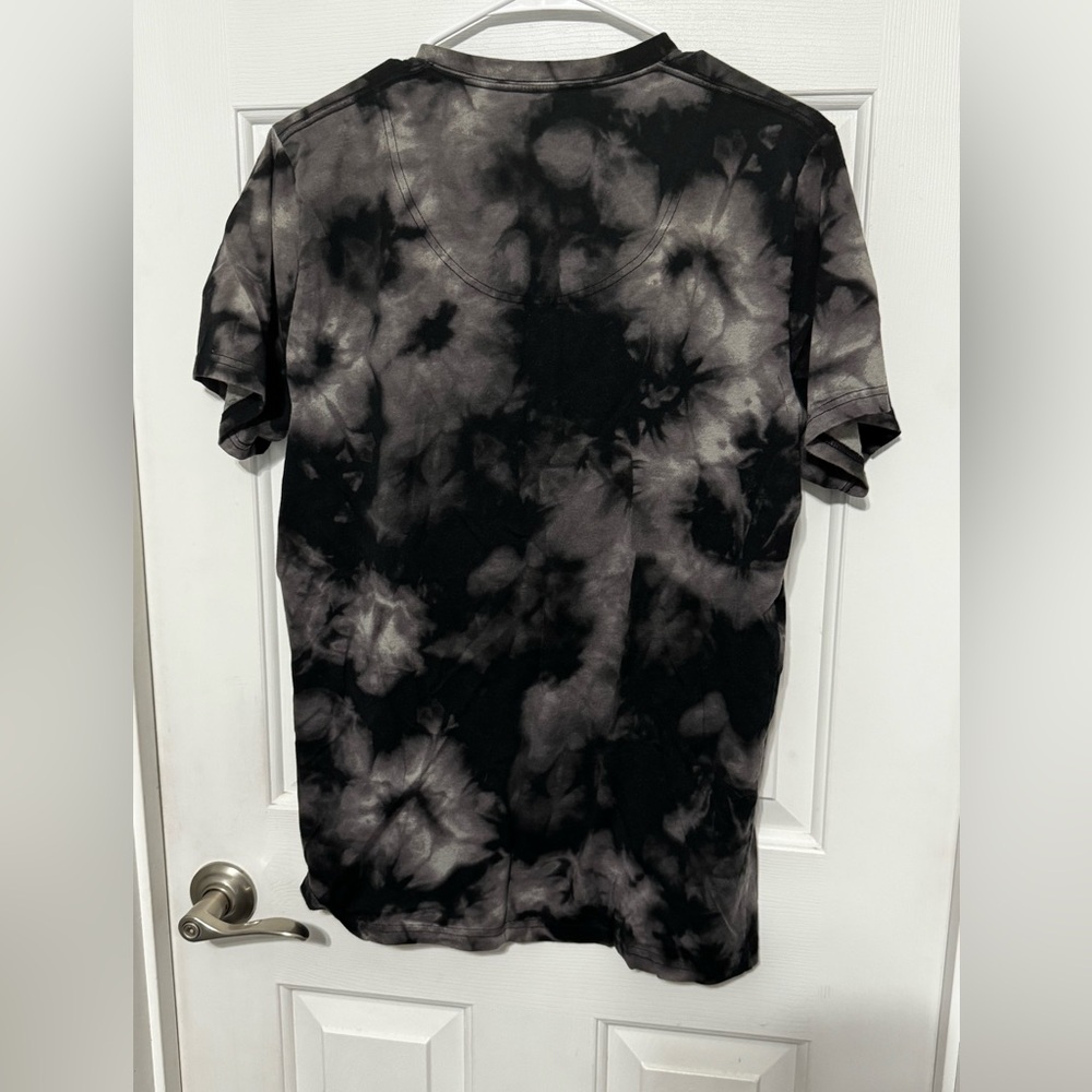 Hollister Black and Gray Short Sleeve Tee - Picture 6 of 7